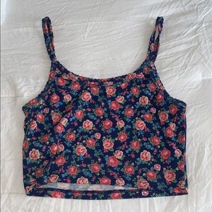 Crop Floral Top 🌸